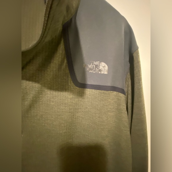 Men’s - The North Face Quarter Zip - Size Extra Large - Picture 4 of 8
